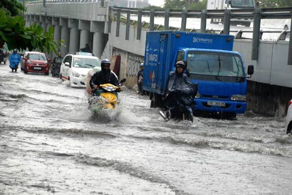 Siêu máy bơm bất lực giải cứu ‘rốn ngập’ Sài Gòn do có người phá hoại?