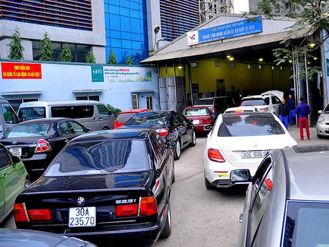 2 bộ gỡ vướng cho xế hộp phạt nguội bị đăng kiểm 'lắc đầu'