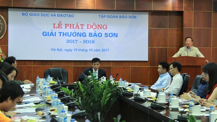 Treo giải hơn 1,2 tỷ đồng cho công trình khoa học và sáng chế xuất sắc