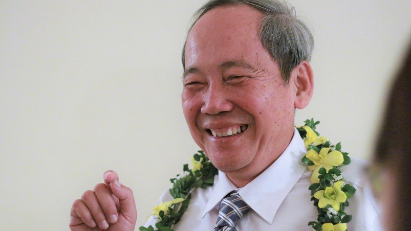 Thầy hiệu trưởng luôn trân trọng giáo viên