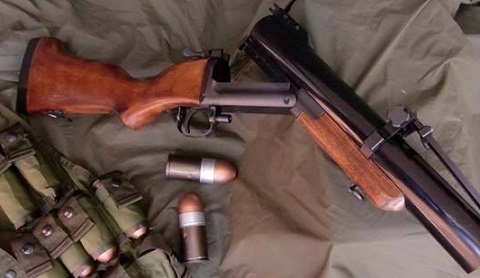 Nổ đạn ở Kom Tum 4 người trong gia đình thương vong