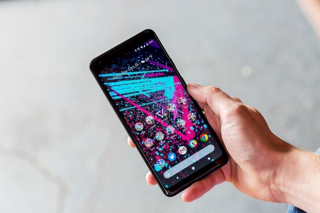 Google cân nhắc triệu hồi “siêu phẩm” Pixel 2 XL vì lỗi màn hình