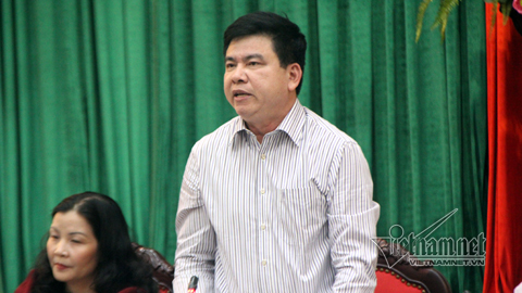 Phó ban Tuyên giáo Thành ủy: Táo bằng nhựa đâu mà để 2 tháng không hỏng