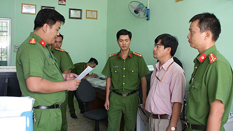 Nguyên trưởng phòng Thanh tra nói xấu lãnh đạo bị tâm thần