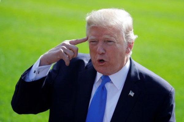 Ông Trump úp mở chuyện thăm khu phi quân sự Triều Tiên