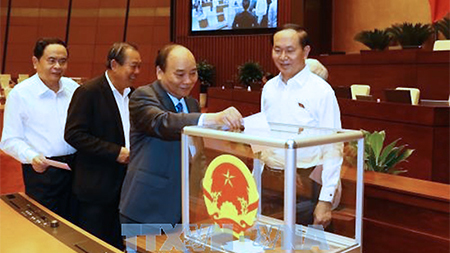 Chủ tịch nước ký quyết định miễn nhiệm, bổ nhiệm 2 thành viên Chính phủ