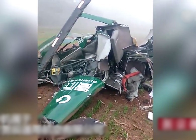 Rơi trực thăng ở Trung Quốc, hai người chết