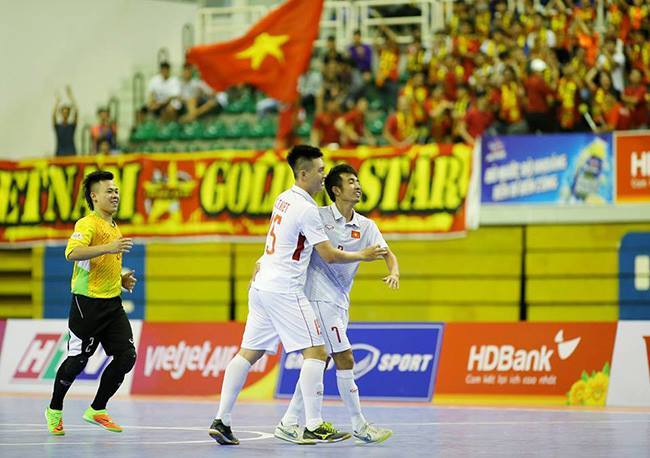 Hạ Myanmar, tuyển futsal Việt Nam gặp Malaysia ở bán kết