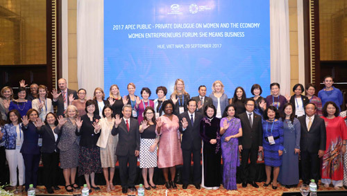 APEC 2017 nâng cao quyền năng kinh tế của phụ nữ