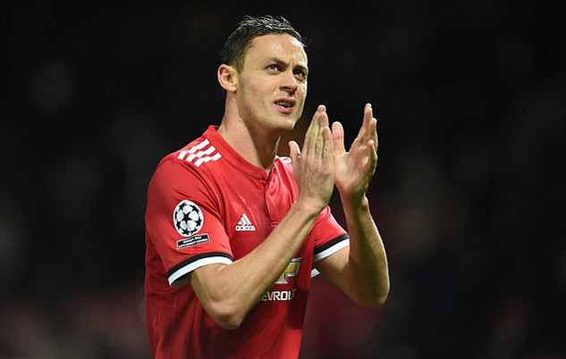 Vấn đề lớn của Chelsea: Ai bảo dâng Matic cho MU