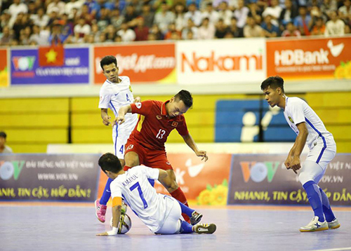 Thua sốc Malaysia, tuyển Việt Nam mất vé chung kết