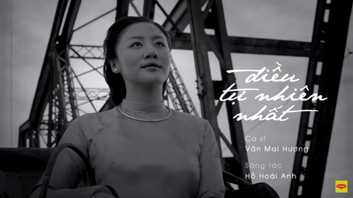 Điều tự nhiên nhất trong MV Văn Mai Hương về Hà Nội