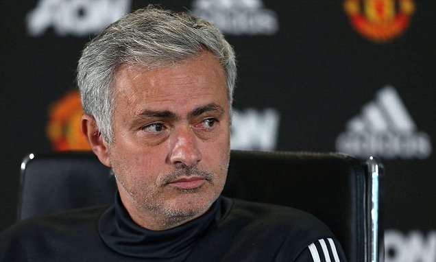 Mourinho cao giọng đòi báo thù Chelsea