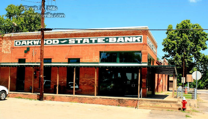 Đại gia Việt mua đứt ngân hàng lâu đời nhất Mỹ