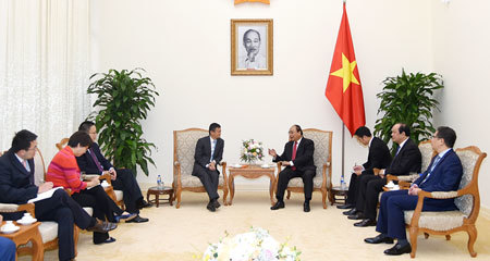 Thủ tướng Nguyễn Xuân Phúc tiếp Chủ tịch Tập đoàn Alibaba Jack Ma