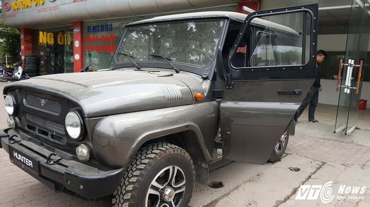 Đường phố Việt Nam tràn ngập xe Lada, U-uát: Huyền thoại một thời