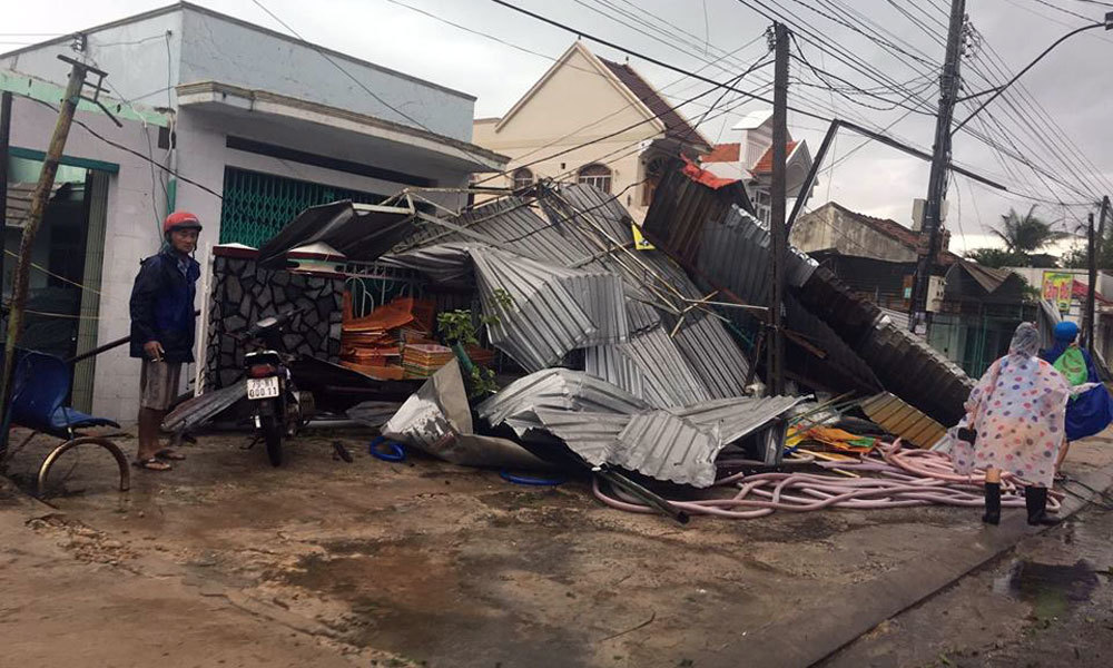 Hãy chung tay vì đồng bào chịu thiệt hại sau bão số 12