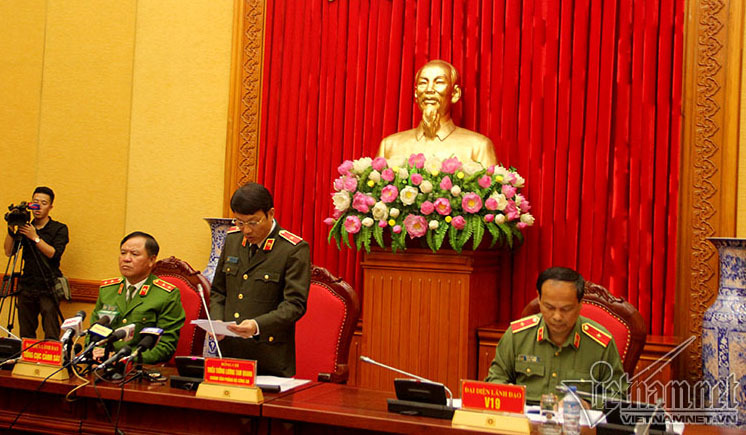 Bộ công an nói về sổ hộ khẩu