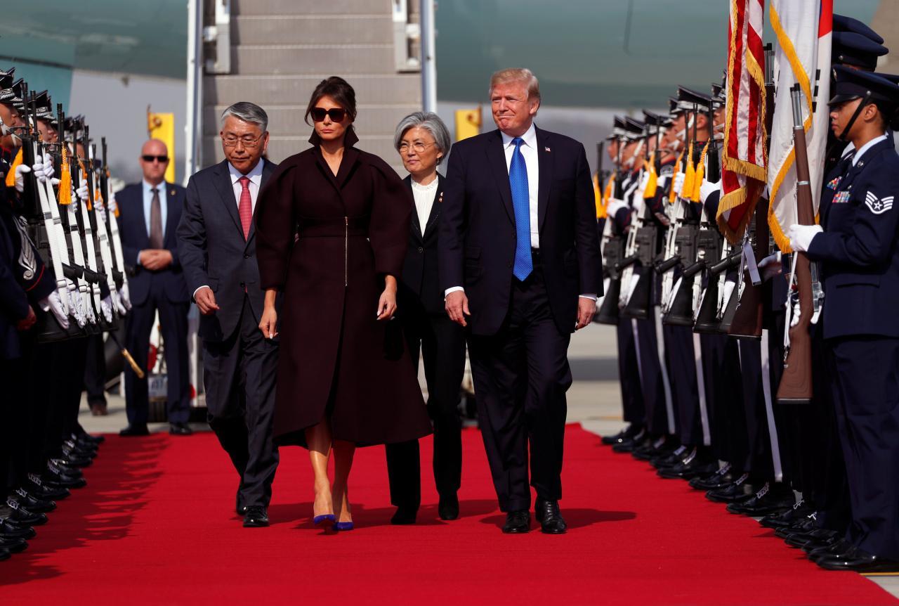 Hàn Quốc đón tiếp ông Trump theo phong cách cổ trang