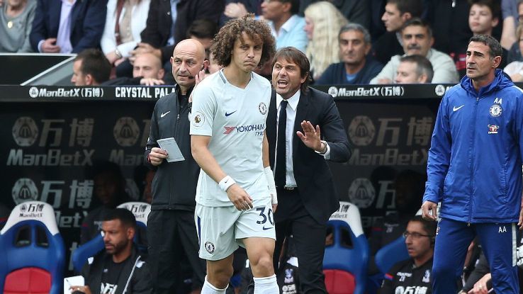 Conte trù dập David Luiz vì dám kết thân... Diego Costa