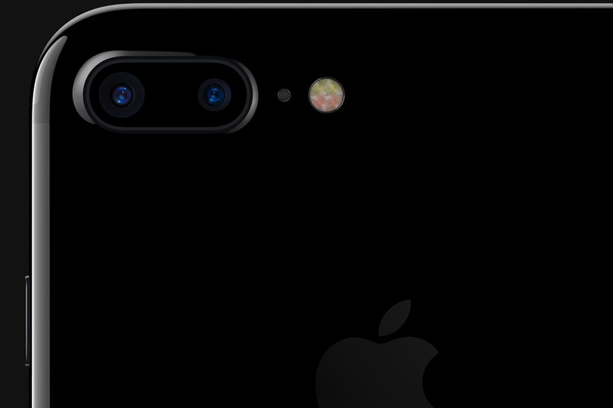 Apple bị tố sao chép công nghệ camera cho smartphone