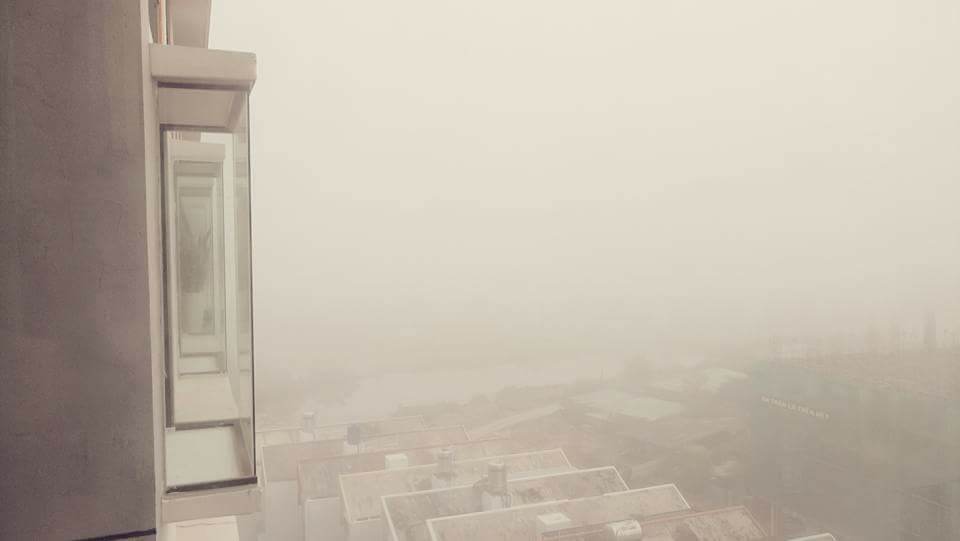 Sài Gòn chìm trong sương mù