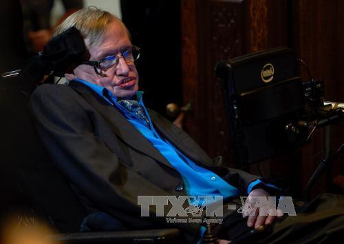 Stephen Hawking: Trí tuệ nhân tạo có thể là điều tồi tệ nhất lịch sử nhân loại