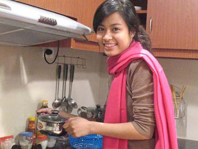 Người đẹp Nhật ký Vàng Anh vào bếp: Hoàng Thùy Linh 'lép vế' toàn tập