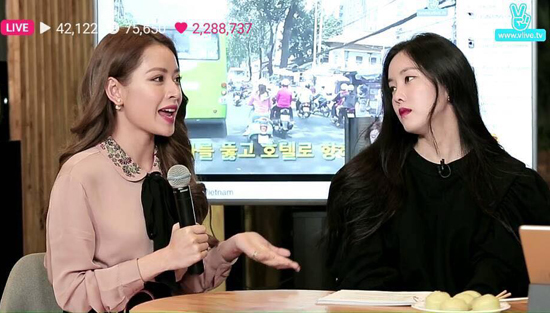 Chi Pu hát tiếng Hàn