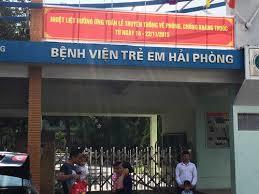 Bốc bim bim tẩm thuốc chuột, hai cháu bé nhập viện