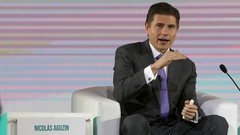 Chiếc máy rút tiền và câu chuyện toàn cầu hóa