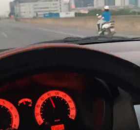 Ninja lead phóng 80km/h trên đường vành đai 3 chỉ dành cho ô tô