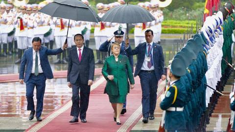 Chủ tịch nước chủ trì lễ đón Tổng thống Chile