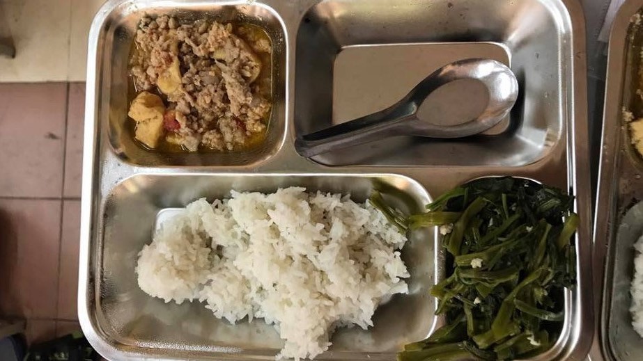 Hà Nội tăng cường kiểm tra đột xuất bữa ăn bán trú