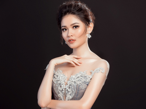 Thuỳ Dung đẹp lộng lẫy trước chung kết Miss International 2017