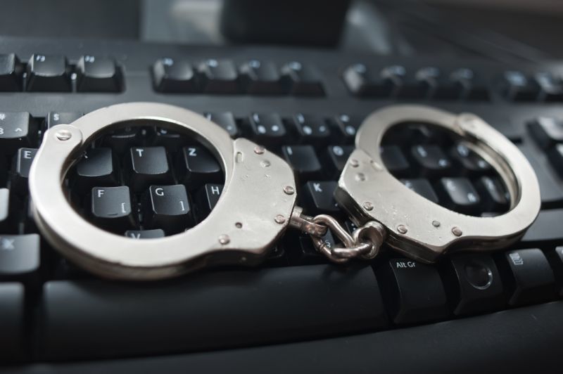 Du học sinh VN bị tù 4 tháng vì đột nhập tài khoản giáo sư sửa điểm