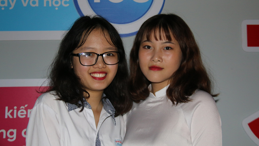 Nữ sinh Lạng Sơn làm sổ tay nhận diện tội phạm buôn bán người