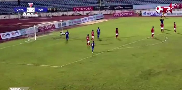Quảng Nam 0-0 Than Quảng Ninh phút thứ 16