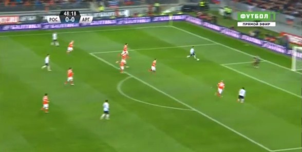 Nga 0-0 Argentina phút 49 Messi