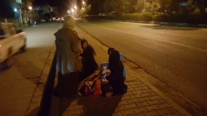 Động đất mạnh ở biên giới Iran-Iraq, ít nhất trăm người chết