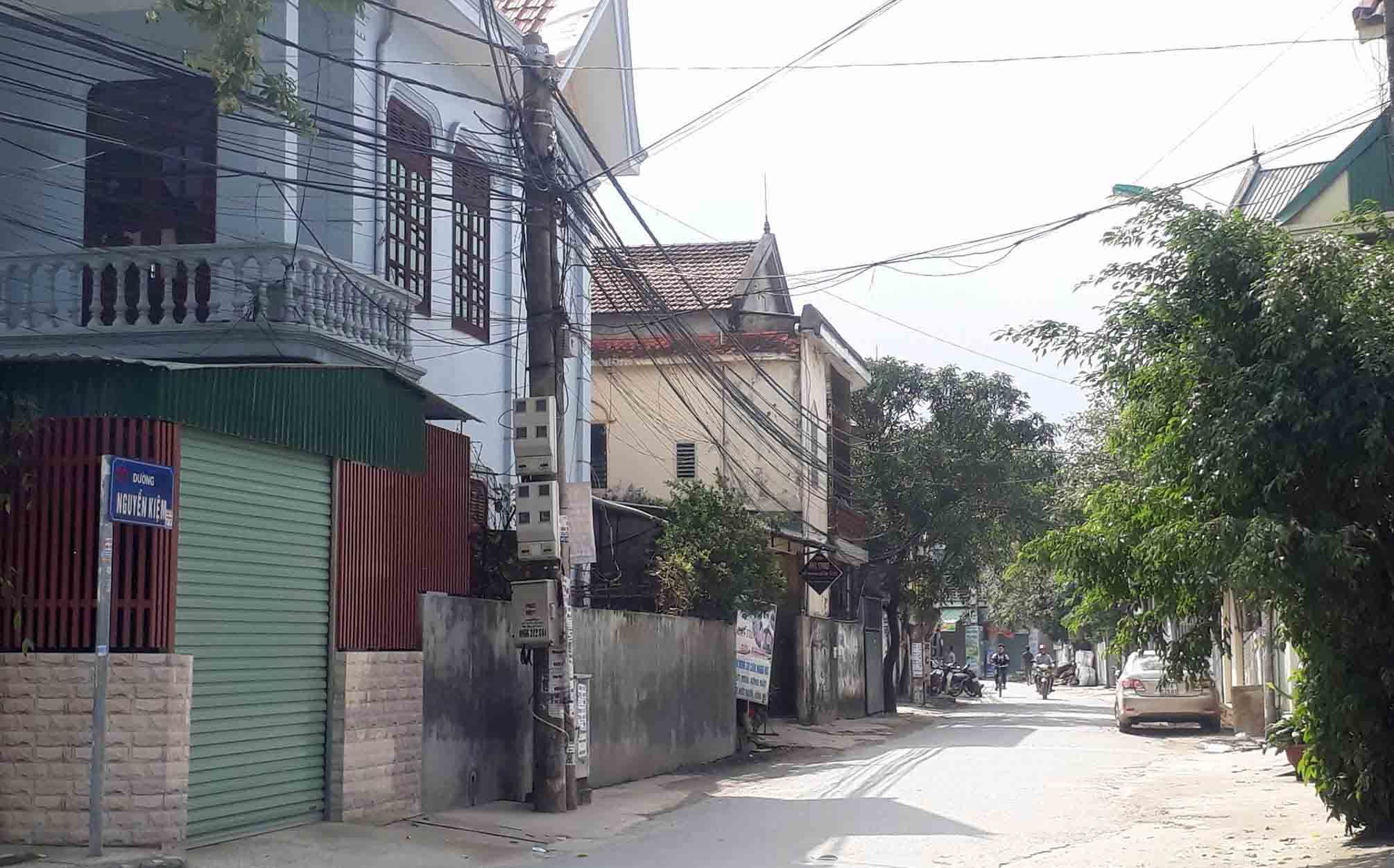 Nữ sinh sư phạm bằng giỏi tử vong trong tư thế treo cổ