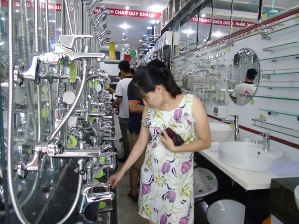 Mua 1 bán 3, quy tắc ngầm khi nhập hàng Trung Quốc về thay mác