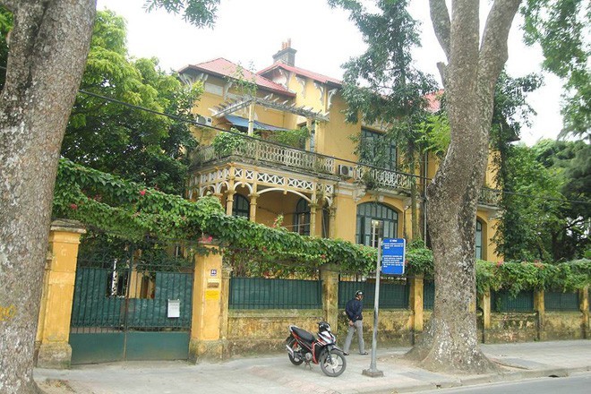 Món quà đặc biệt từ người phụ nữ hiến 5.000 lượng vàng