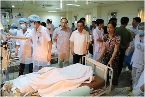 Gia đình 8 người chạy thận tử vong ở Hòa Bình đòi 2 tỷ bồi thường