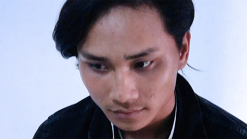 Nhóm côn đồ đốt xe người đi đường, vây đánh công an