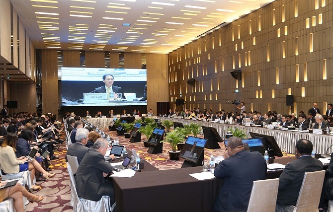 Bộ ngành tiếp khách VIP: Ở khách sạn 5,5 triệu/ngày, ăn 1,2 triệu/ngày