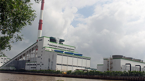 Dân Hậu Giang tiếp tục khốn khổ vì mùi hôi từ nhà máy giấy