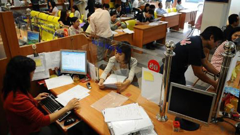 Vì sao cải cách hành chính loay hoay?