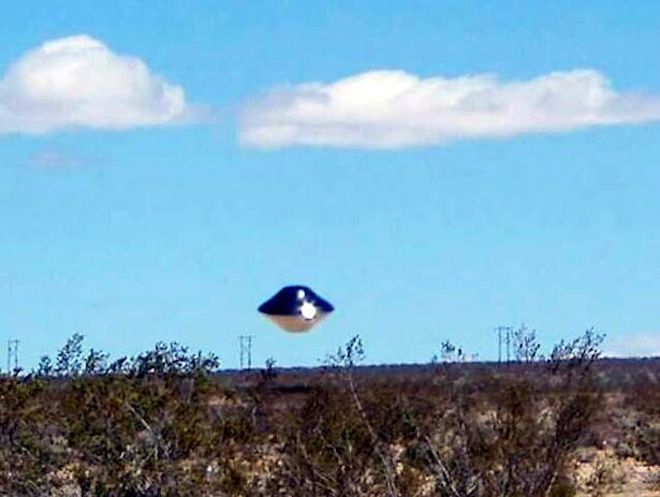 UFO xuất hiện gần một căn cứ quân sự Mỹ?