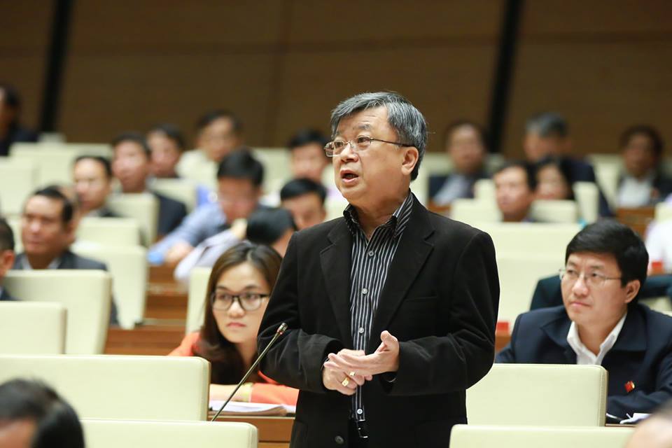 Doanh nghiệp Việt rơi nước mắt ngay trên sân nhà 
